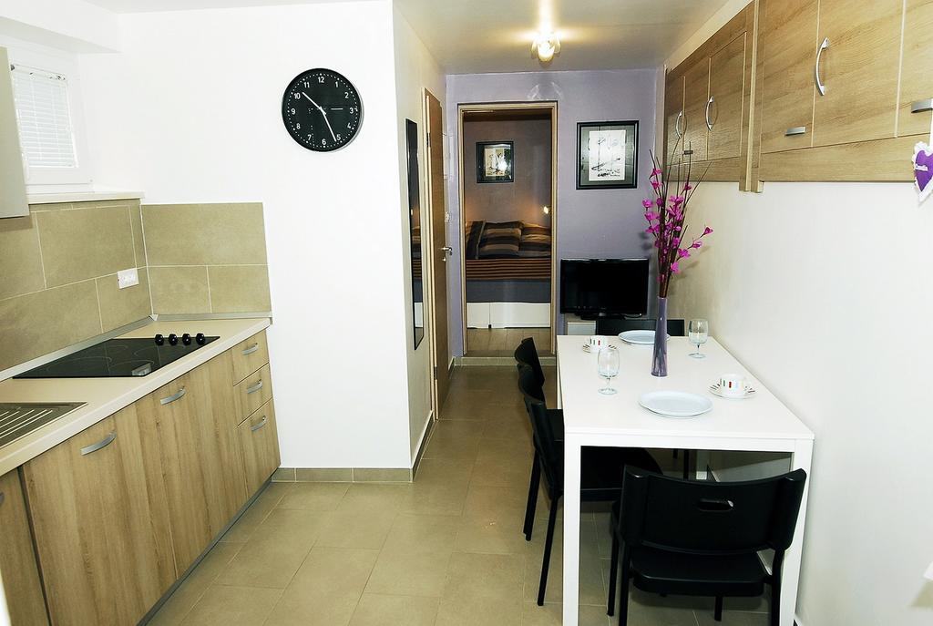 Apartments Maslina Primošten المظهر الخارجي الصورة